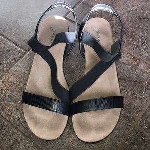 GNU Wedge Sandals
